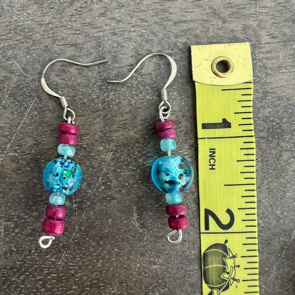 🍭6/$30 Purple and blue beaded funky dangle drop earrings on silver tone hooks - Picture 3 of 4